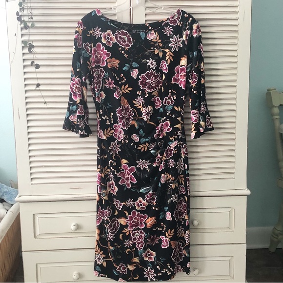 connected apparel Dresses & Skirts - Connected Apparel Three Quarter Sleeve Midi Dress